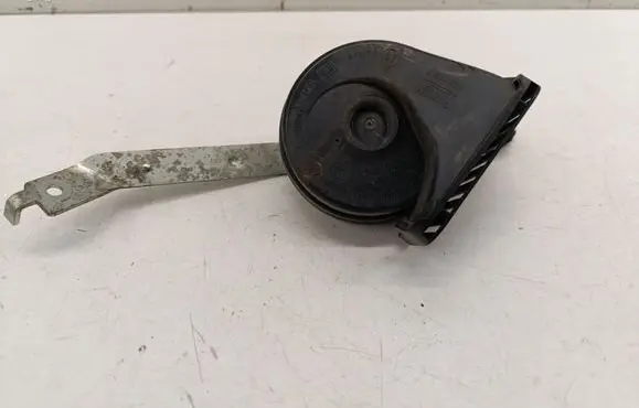 Opel Insignia B Horn signal 39088255