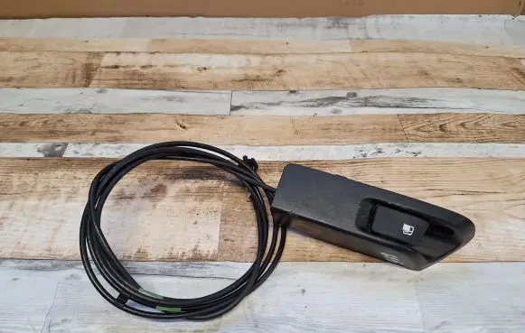 Toyota Yaris Fuel cap flap release cable 