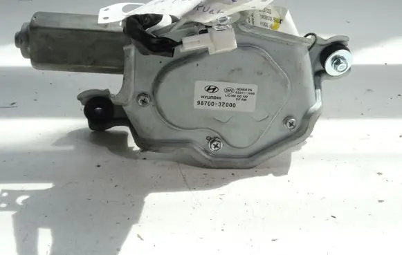 Hyundai i40 Rear window wiper motor