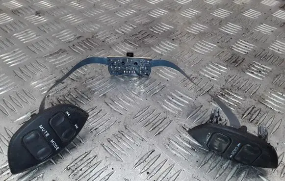 Citroen Xsara Steering wheel buttons/switches 