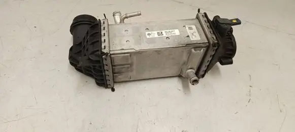 Volkswagen Taigo Intercooler radiator 05C145785D
