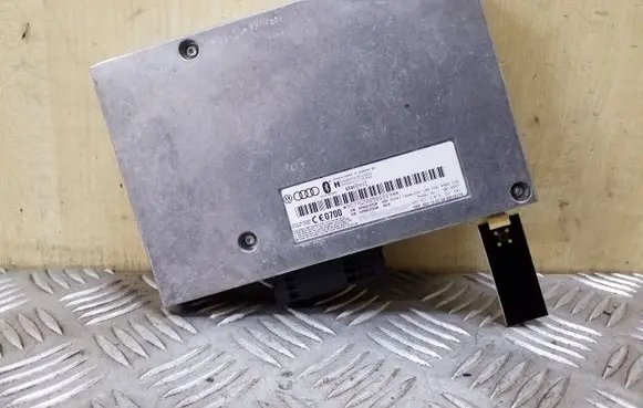 Audi TT TTS Mk2 Bluetooth control unit module 8P0862335N 8P0035503E