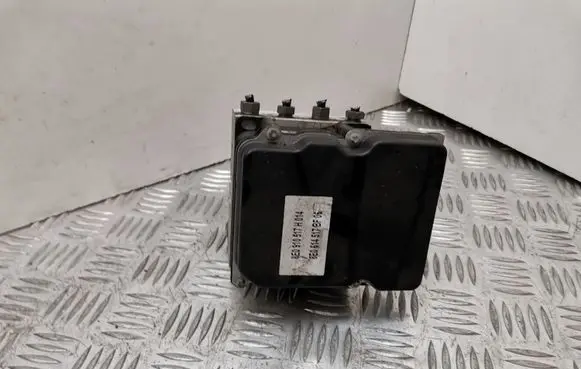 Audi A4 S4 B7 8E 8H ABS Pump 8E0614547BF