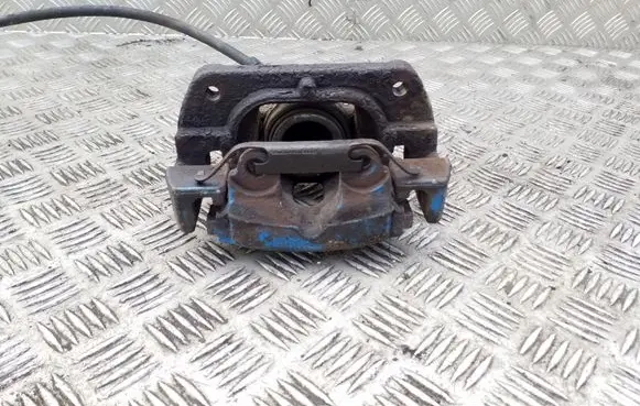 BMW X3 E83 Front brake caliper