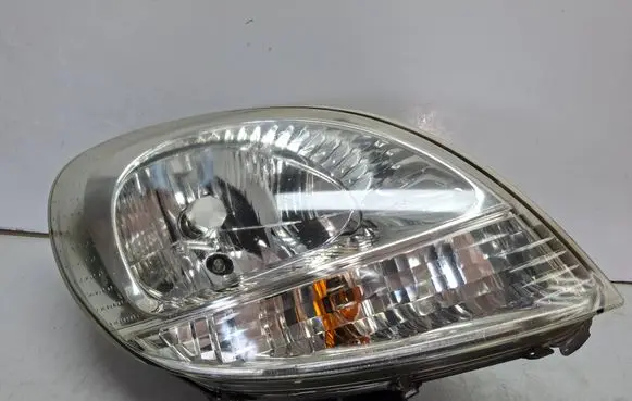 Renault Kangoo I Headlight/headlamp S27647836 8200236591
