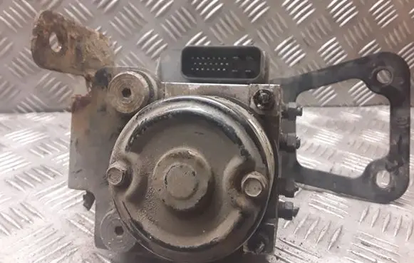 KIA Carens I ABS Pump 0K2FD437A0 BH60113600 5WY7207B