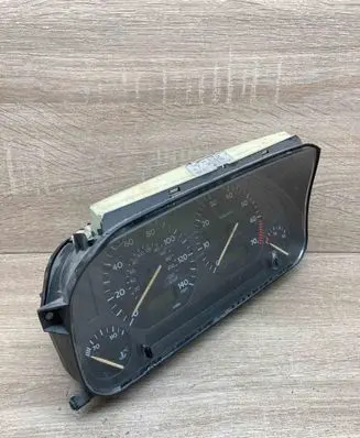 Volkswagen Golf III Speedometer (instrument cluster) 1H0919910CX 351008020 FORPETROLRHD
