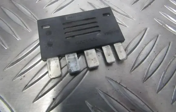 Volvo S60 Other relay 9442190A