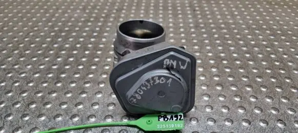 BMW 3 E90 E91 Throttle body valve 7804373