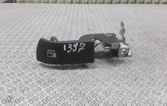 Suzuki Liana Fuel cap release pull handle 