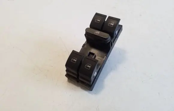 Volkswagen PASSAT B6 Electric window control switch 1K4959857A