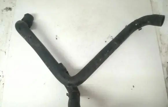 Volkswagen Golf V Engine coolant pipe/hose 1k0121049r