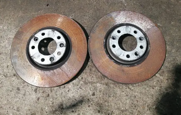 Peugeot 508 Front brake disc 