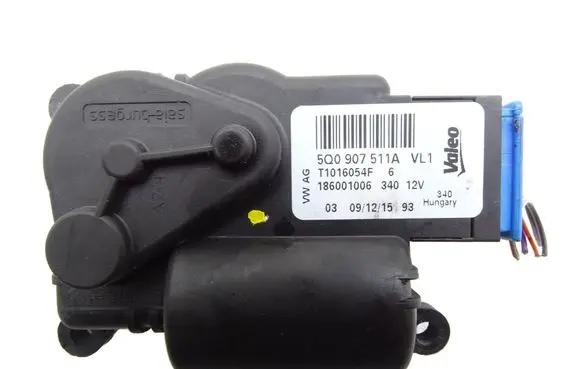 Audi A3 S3 8V Air flap motor/actuator 5Q0907511A
