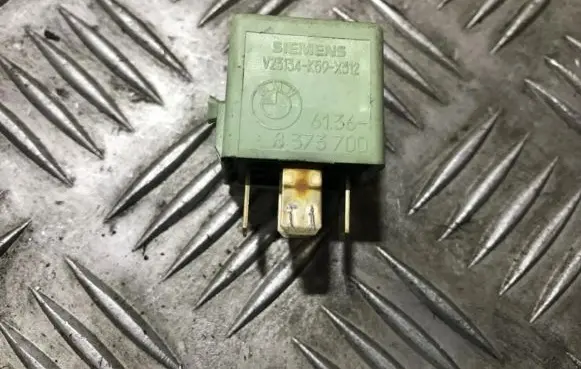 BMW 5 E39 Other relay v23134k59x312 v23134-k59-x312