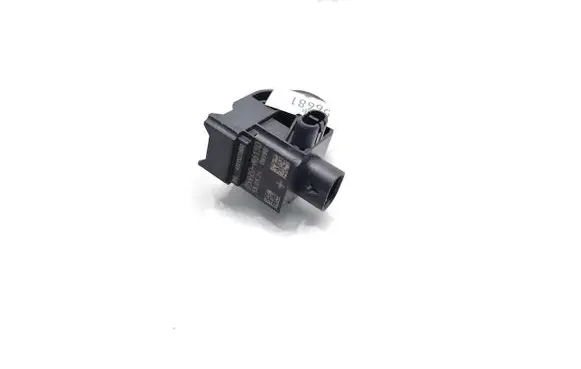 KIA Xceed Airbag deployment crash/impact sensor 95920-M6150