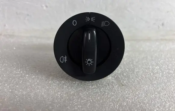 Volkswagen PASSAT B6 Light switch 1K0941431A 1K0941431AH