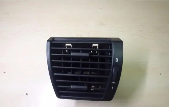 BMW X5 E53 Rear air vent grill 64228402216 I912