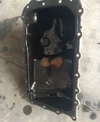 BMW 3 E46 Oil sump 7501786