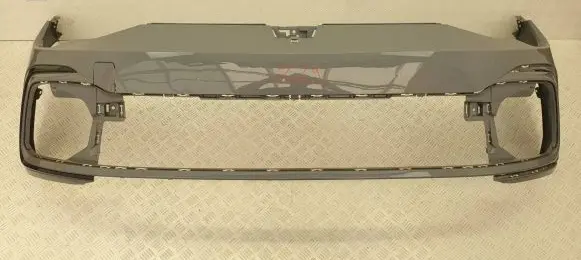 Volkswagen Golf VIII Front bumper