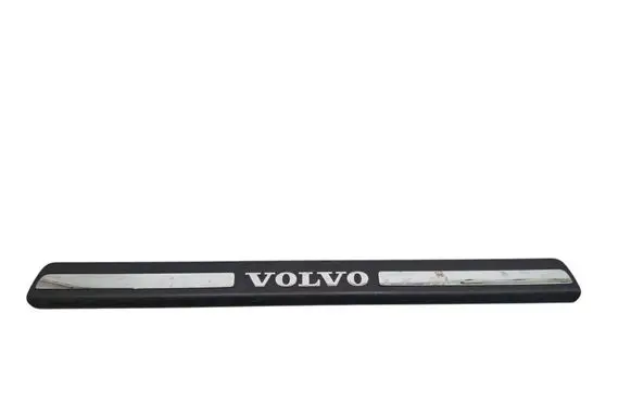 Volvo V70 Front sill trim cover 8659960