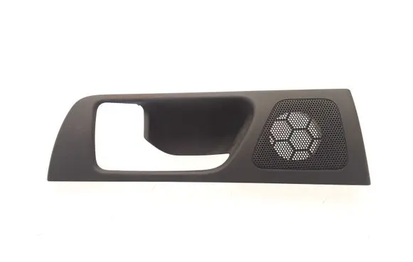 Toyota Avensis T250 Rear door handle trim 6761805030