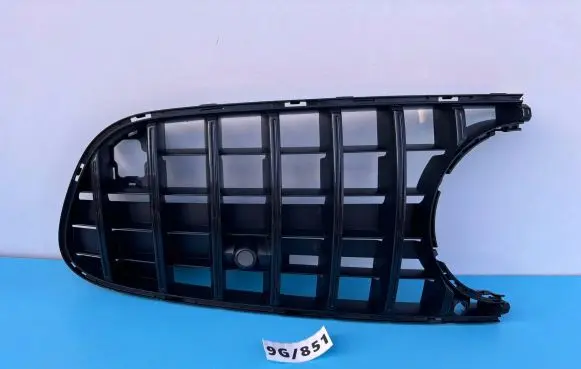 Mercedes-Benz AMG GT R190 C190 Front grill A1908855002