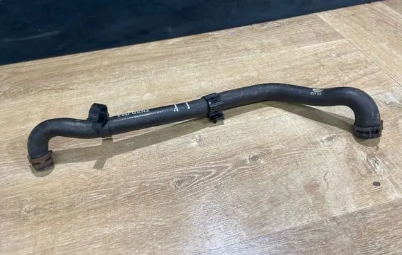 Land Rover Range Rover Sport L494 Engine coolant pipe/hose FPLA7752CA