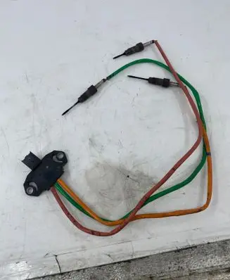 Renault Master III Exhaust gas temperature sensor 226583477R 2658008870 101G12111002