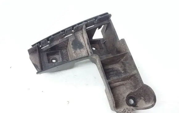Volvo XC70 Rear bumper mounting bracket 30678650