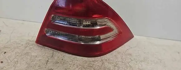 Mercedes-Benz C W203 Rear/tail lights