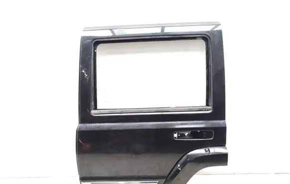 Jeep Commander Rear door
