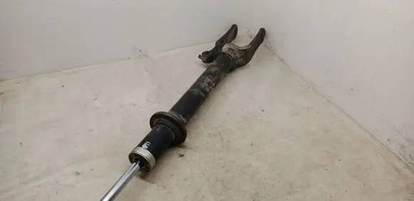 Mercedes-Benz ML W164 Front shock absorber/damper 824904008826