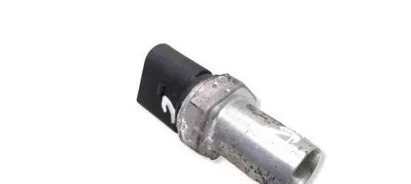 Volkswagen Transporter - Caravelle T5 Air conditioning (A/C) pressure sensor 5K0959126