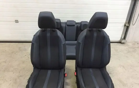 Seat set