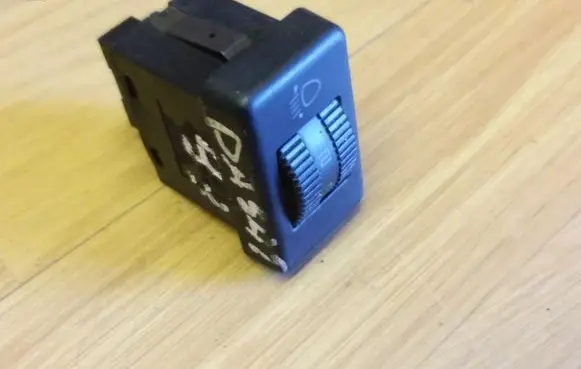 Volkswagen PASSAT B3 Headlight level height control switch 357941333