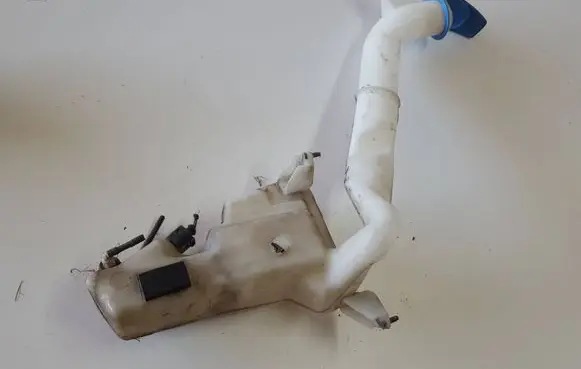 Seat Ibiza IV (6J,6P) Windshield washer fluid reservoir/tank 