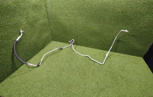 Air conditioning (A/C) pipe/hose