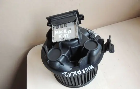 Nissan Micra Heater fan/blower L07NF66717D