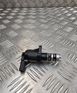 Audi A7 S7 4K8 Camshaft vanos timing valve 05L906455A