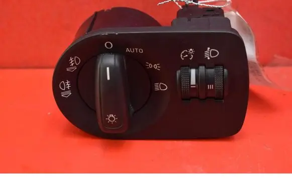 Audi Q3 8U Light switch 8U1941531A