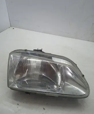 Renault Megane I Headlight/headlamp 88201095