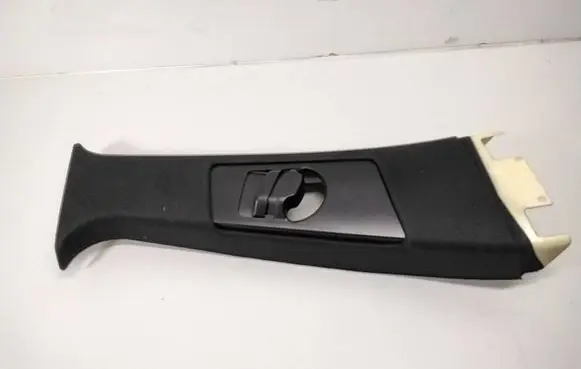 BMW X5 E53 (B) pillar trim (top) 8211908
