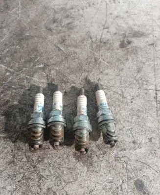 Citroen Xantia Spark plug 