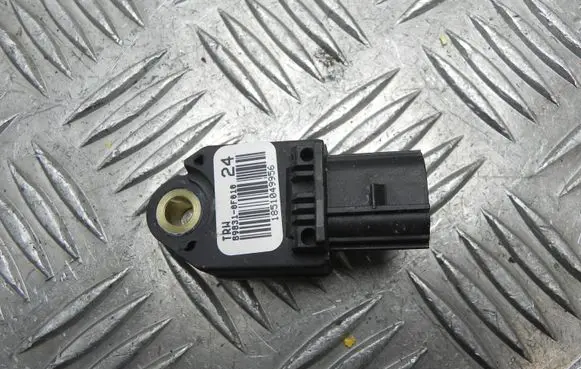 Toyota Verso Airbag deployment crash/impact sensor 898310F010 X3816