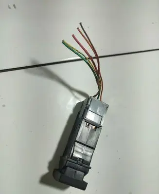 Citroen Saxo Windscreen/window heater switch 