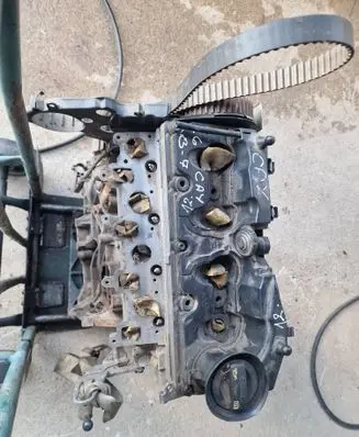 Volkswagen PASSAT B7 Engine 03L021A