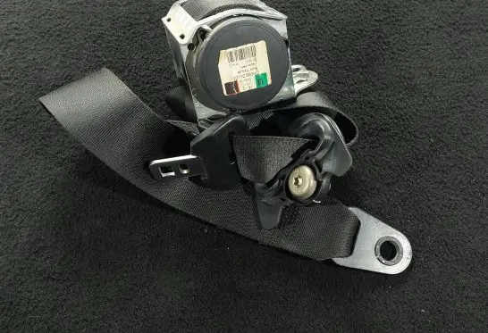 Mini One - Cooper R50 - 53 Front seatbelt 044C000 601028800D 060930
