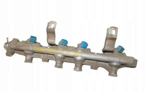 Renault Laguna I Fuel main line pipe