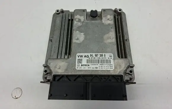 Skoda Superb B8 (3V) Engine control unit/module 04L907309R